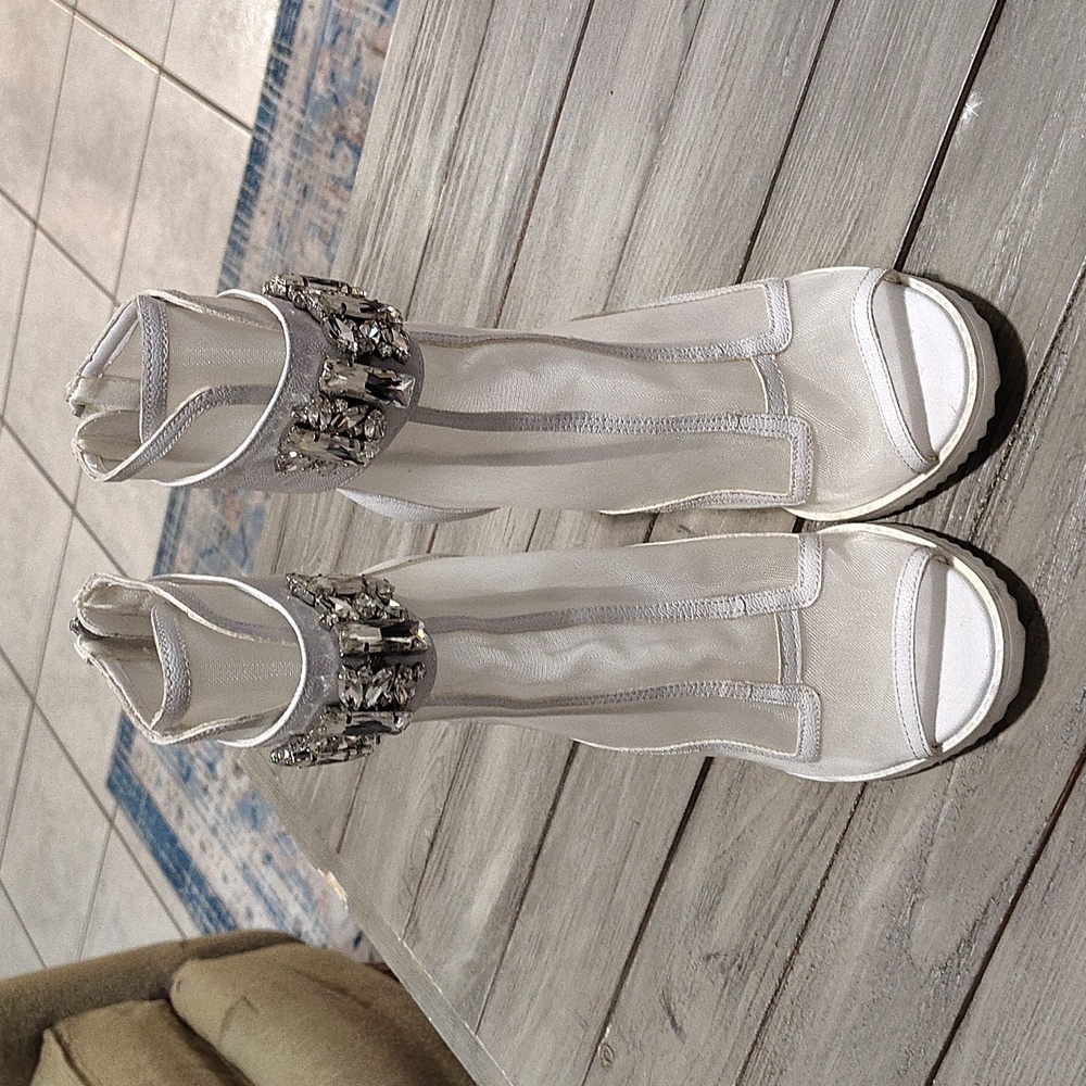 Karl Lagerfeld Elegant White Mesh Ankle Boots Size Women's 8 - Picture 5 of 12